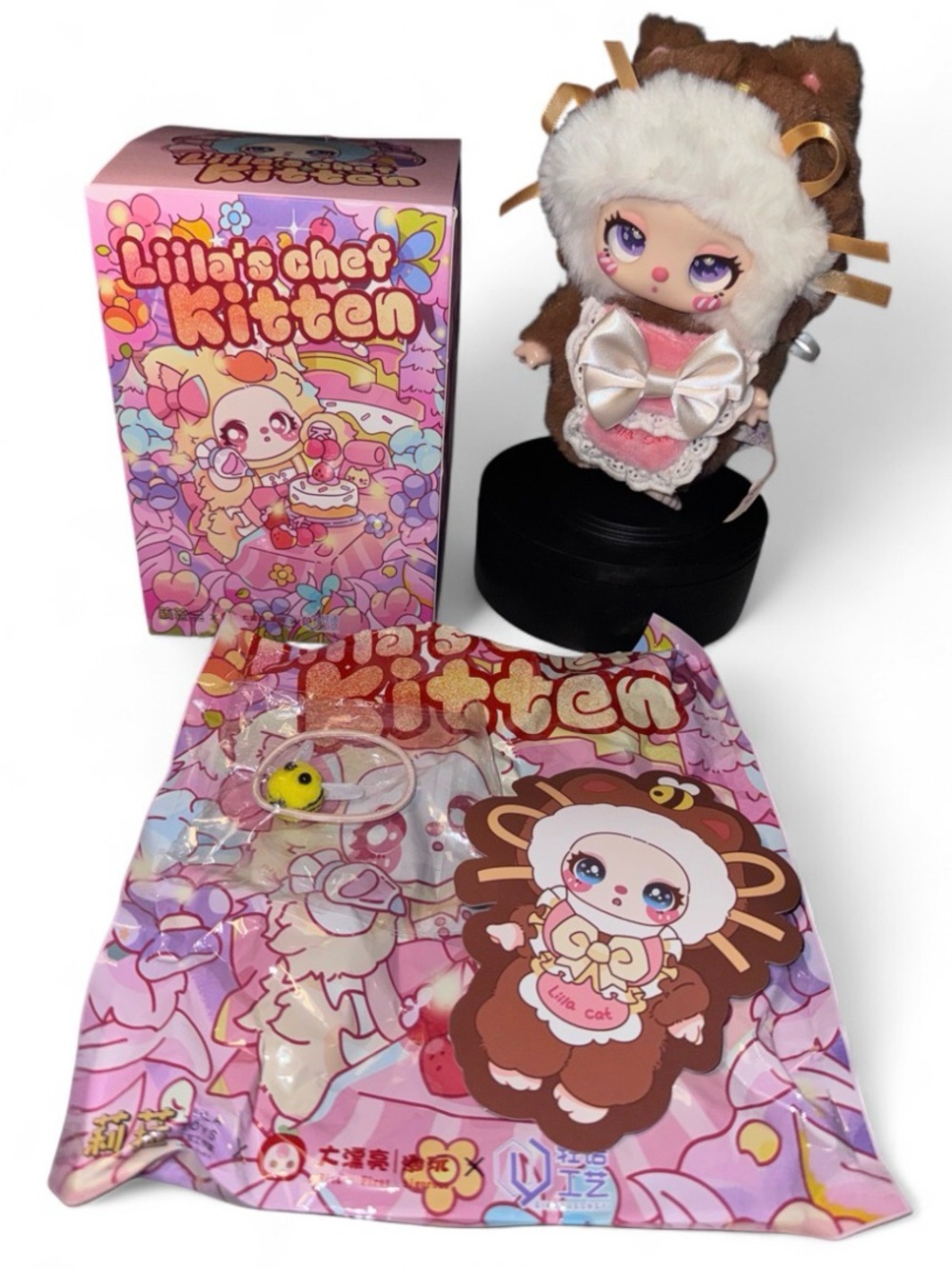 ✨ New Liila’s Chef Kitten Series – Confirmed Chocolate Hug Roll ✨
